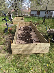 raisedBed1