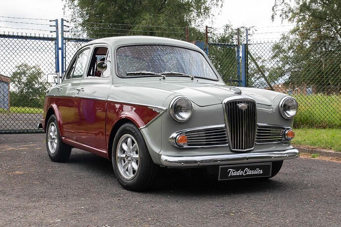 1964-Wolseley-1500-Grey-Maroon-Featured-1