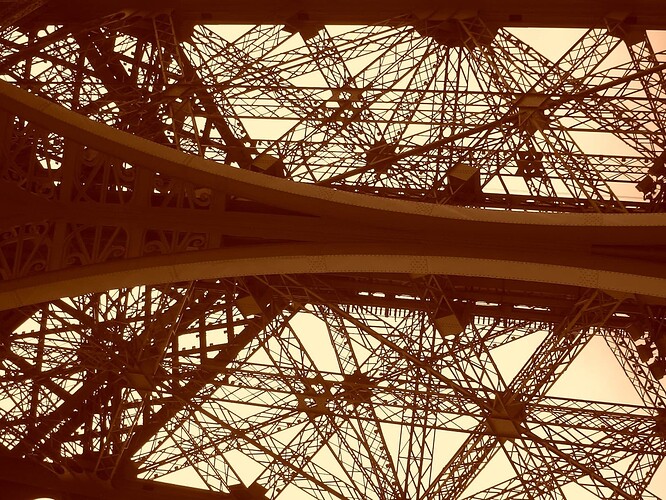 eiffel-tower-closeup-1235369