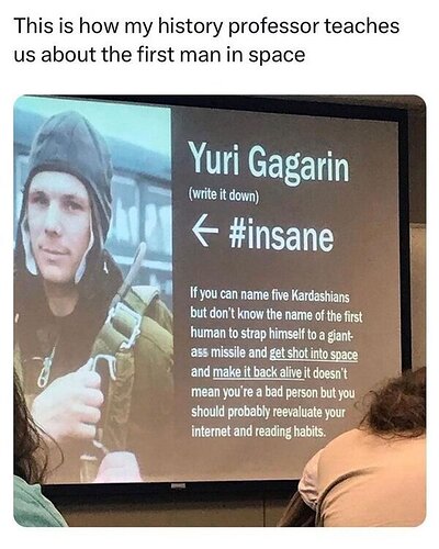 gagarin.thumb.jpg.b41745e68e684c7979e26d5c1190544b