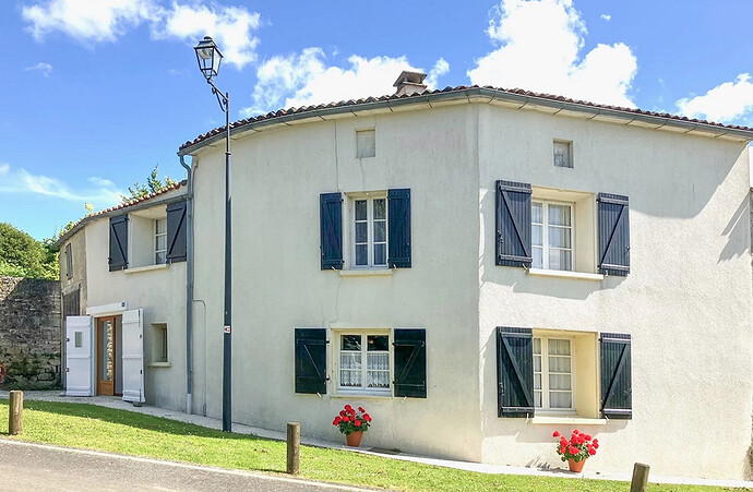 Rouillac-house