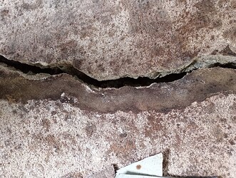WORKSHOP FLOOR CRACK 4