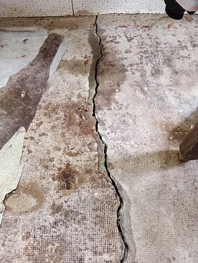 WORKSHOP FLOOR CRACK 3