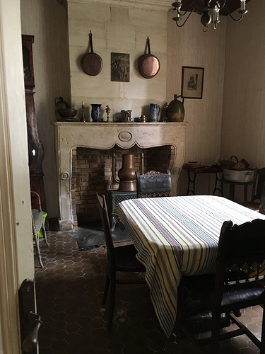 20181010_085835360_iOS_1