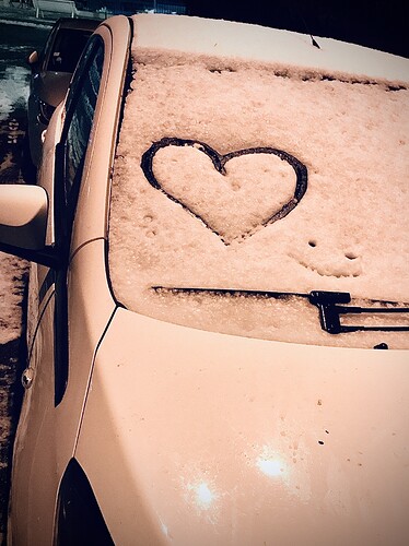 Xmas snowPeugeot and snow heart