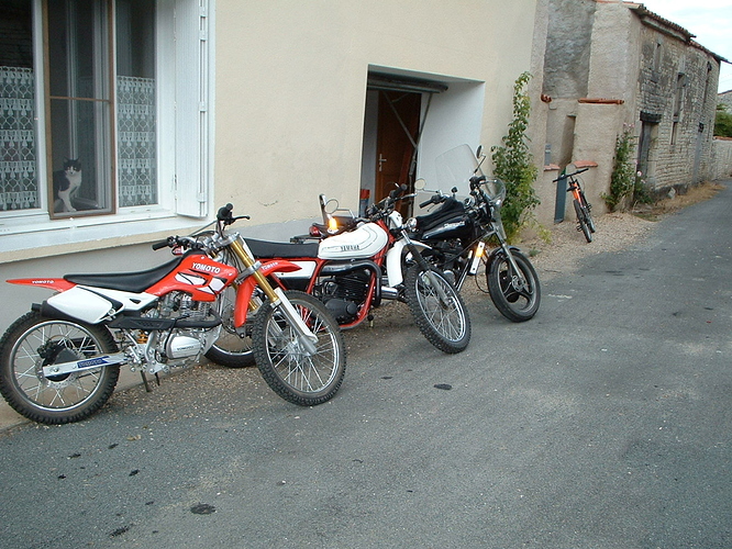 3%20motos