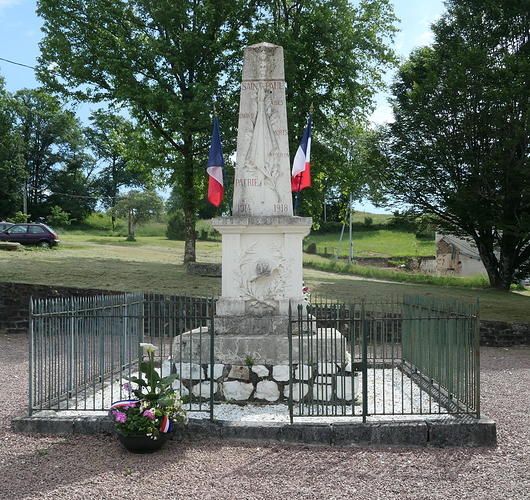 P1001793