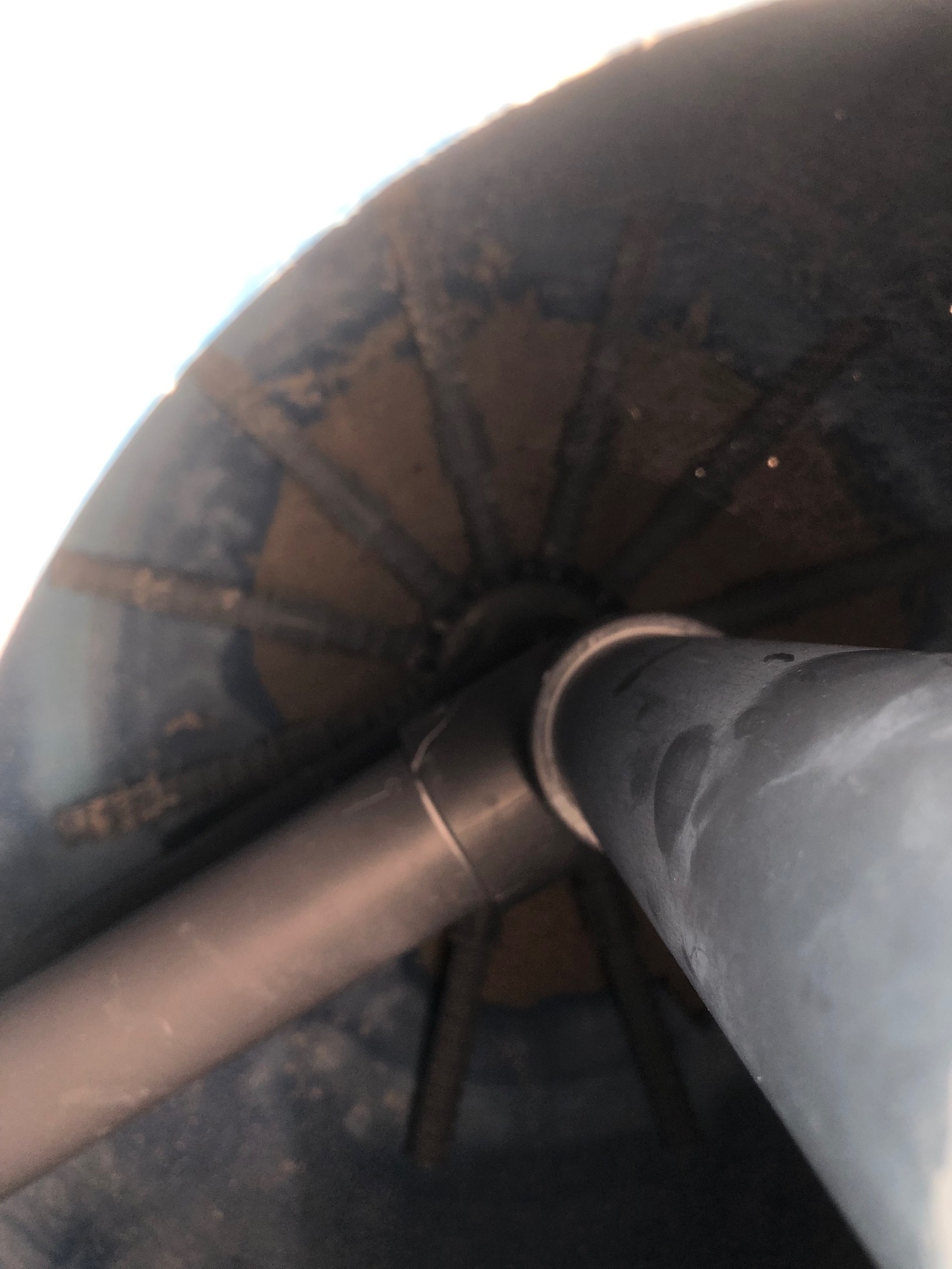 Changing filter laterals Swimming pools Survive France